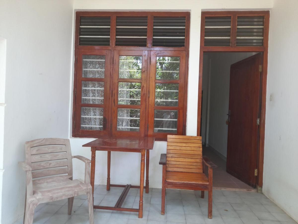Hotel Santis Hikkaduwa Dış mekan fotoğraf