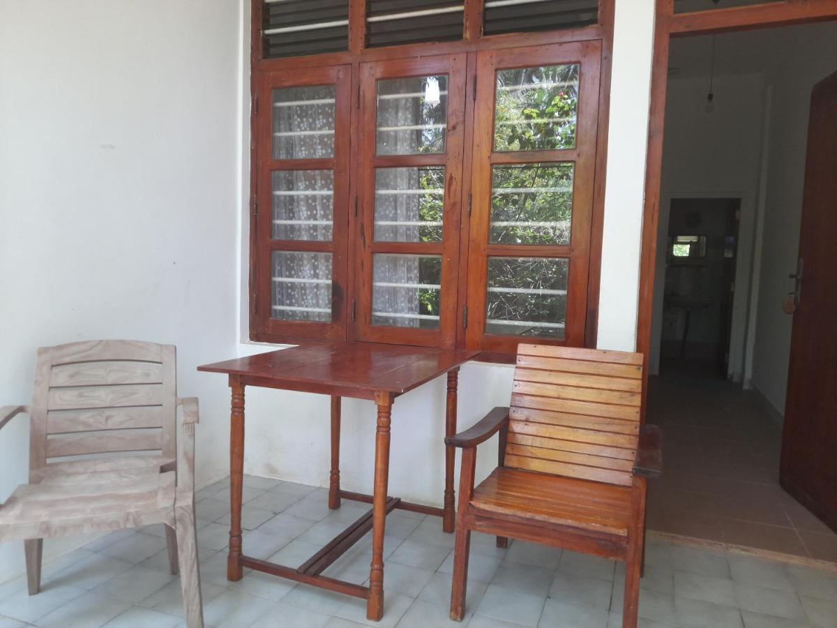 Hotel Santis Hikkaduwa Dış mekan fotoğraf